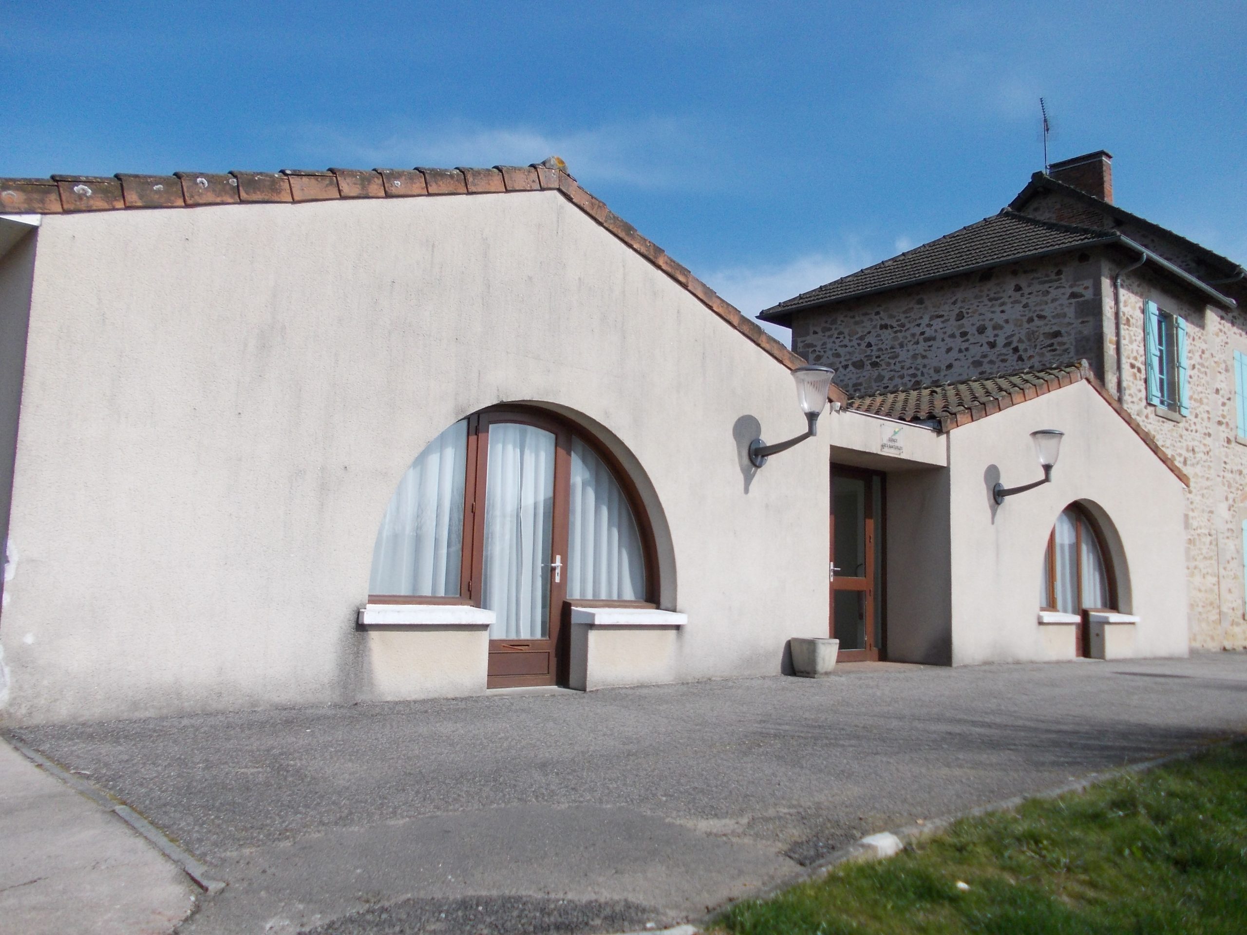 Salle polyvalente situé à Boisseuil